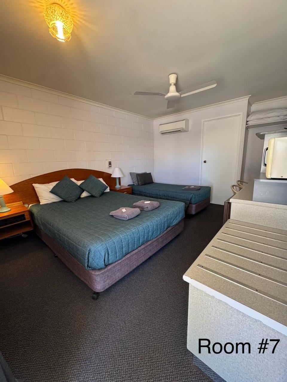 Warrego Motel Charleville Exterior foto